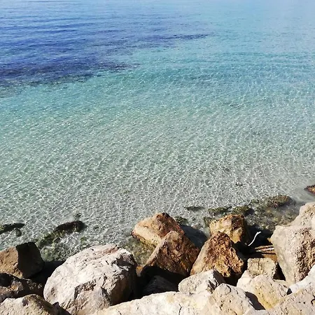 L'anfora לינה וארוחת בוקר